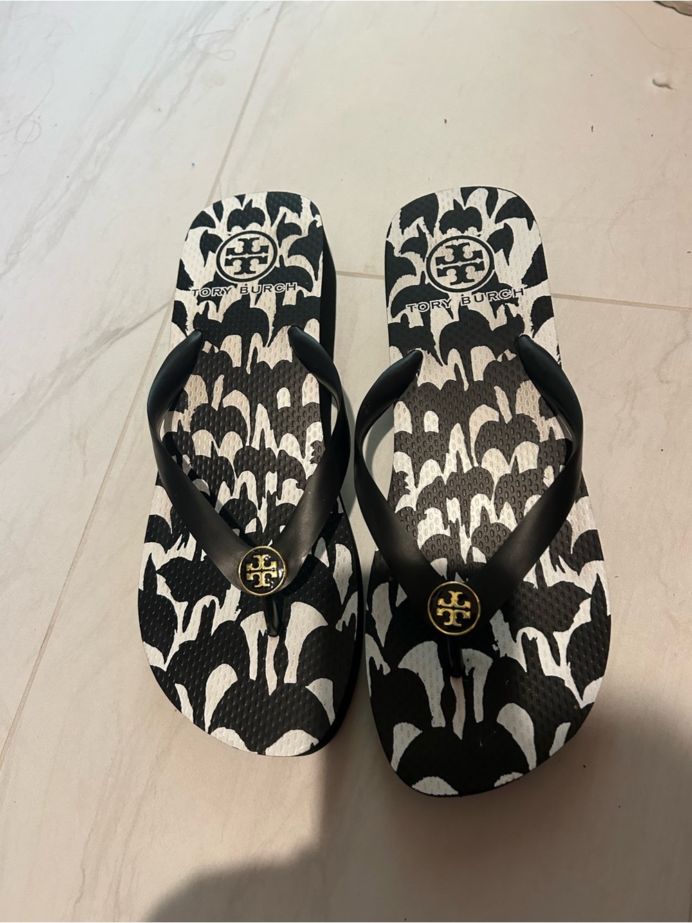 Tory Burch Black and White Printed Flip Flop Sandals